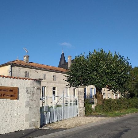 Domaine Du Grand Ormeau Bed & Breakfast Semillac Exterior foto