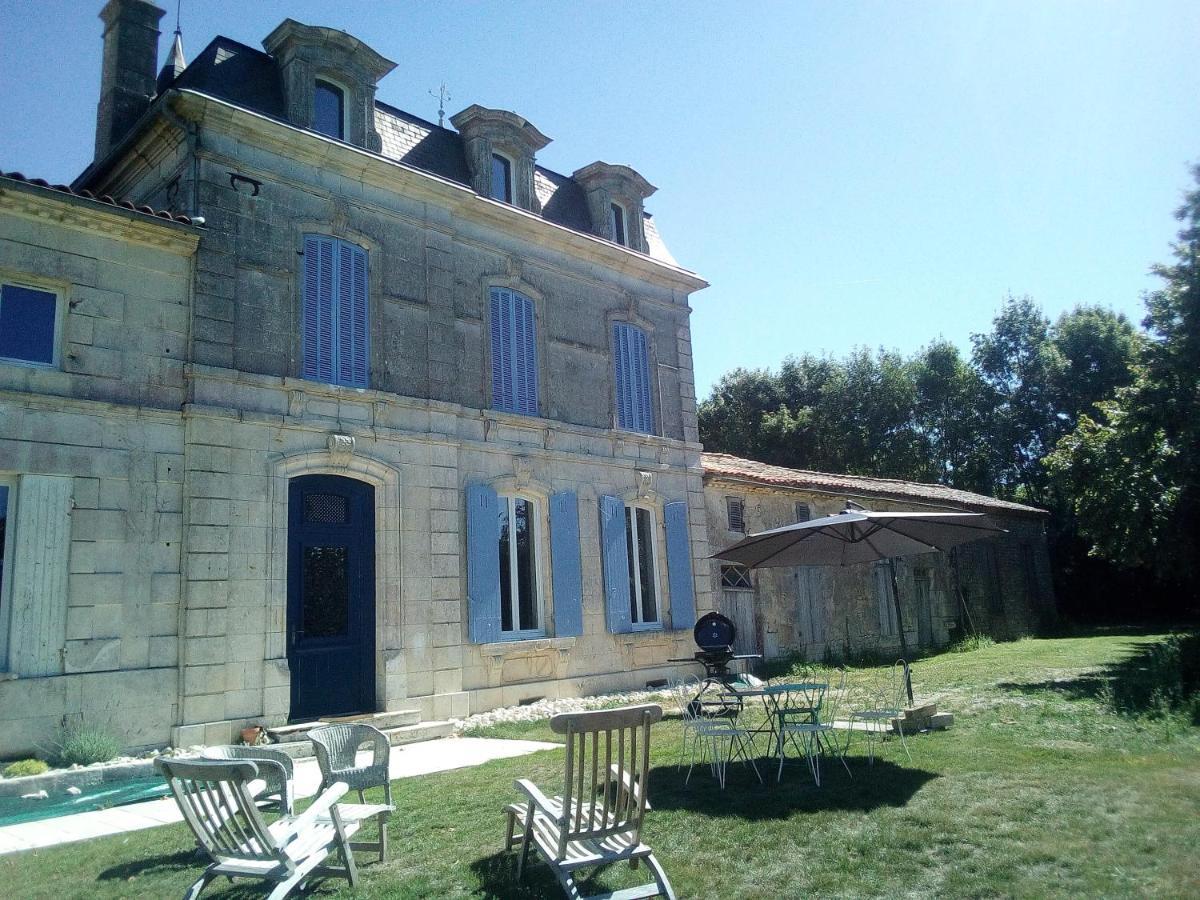 Domaine Du Grand Ormeau Bed & Breakfast Semillac Exterior foto